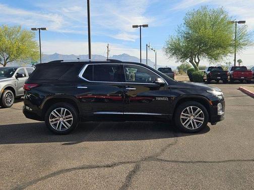 2022 Chevrolet Traverse High Country