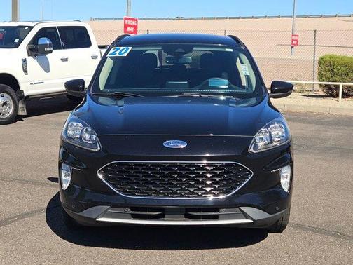 2020 Ford Escape Titanium Hybrid