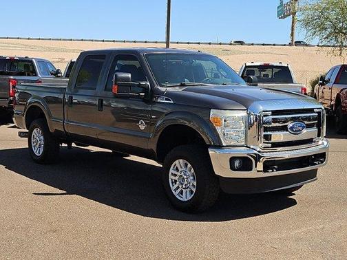 Magnetic 2016 Ford F-250 XLT
