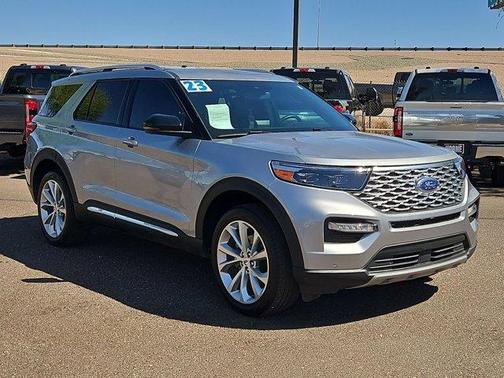 Silver Metallic 2023 Ford Explorer Platinum