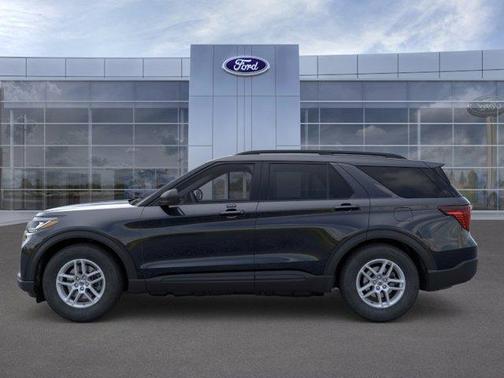Agate Black Metallic 2026 Ford Explorer Active