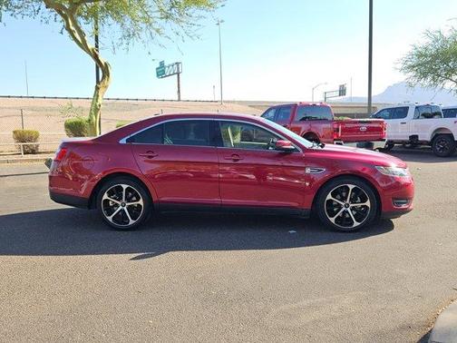 2016 Ford Taurus SEL