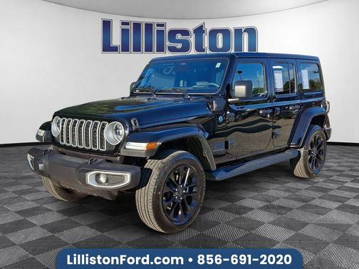 Black Clearcoat 2025 Jeep Wrangler 4xe Sahara