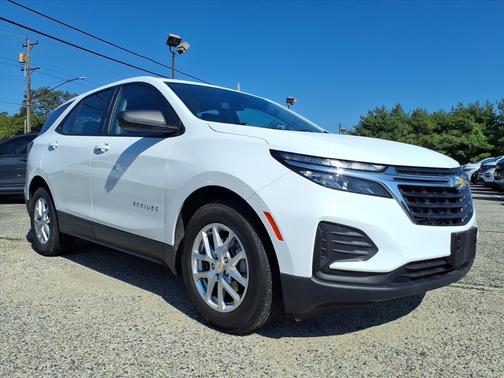 2022 Chevrolet Equinox LS
