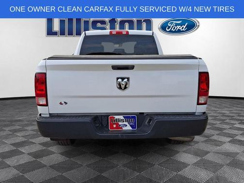 Bright White Clearcoat 2022 RAM 1500 Classic Tradesman