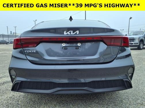 2023 Kia Forte LXS