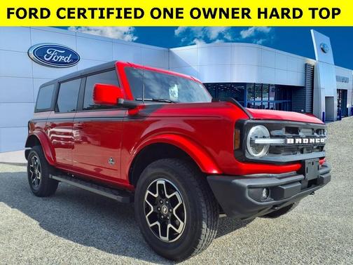 2023 Ford Bronco Outer Banks