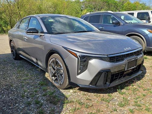 Steel Gray 2025 Kia K4 GT-Line