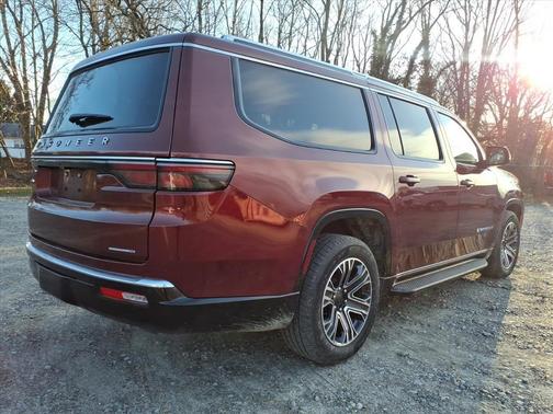 2024 Jeep Wagoneer L Series II