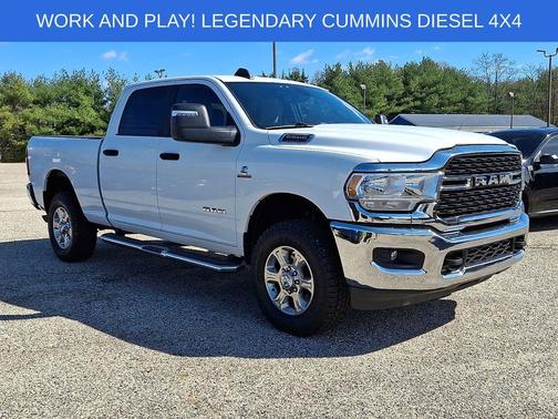 Bright White Clearcoat 2024 RAM 2500 Big Horn