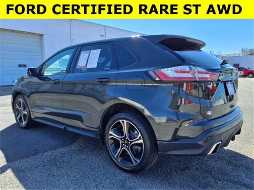2022 Ford Edge ST