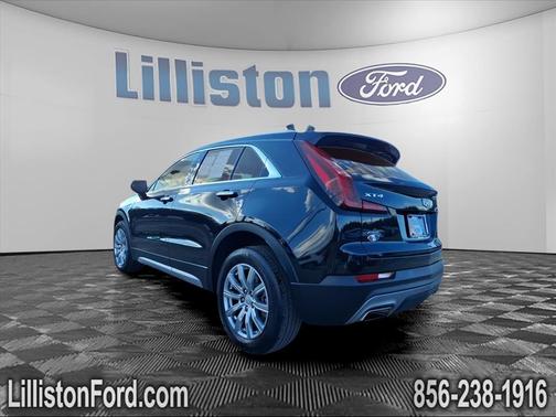 2023 Cadillac XT4 Premium Luxury