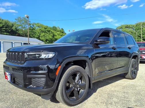 2025 Jeep Grand Cherokee L Laredo