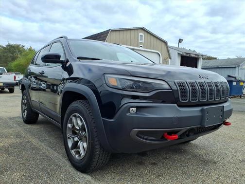 2022 Jeep Cherokee Trailhawk