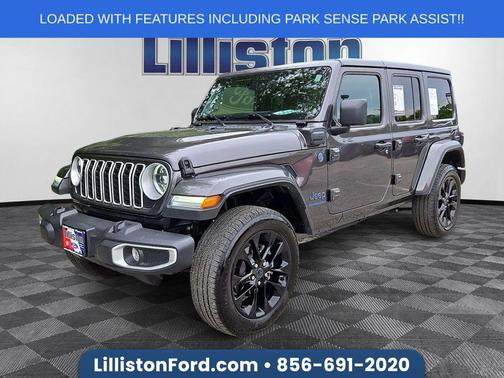 Granite Crystal Clearcoat Metallic 2025 Jeep Wrangler 4xe Sahara