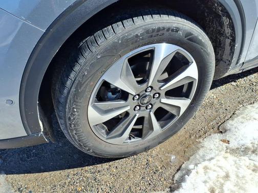 2023 Ford Escape Platinum