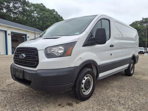 2017 Ford Transit-250 Base