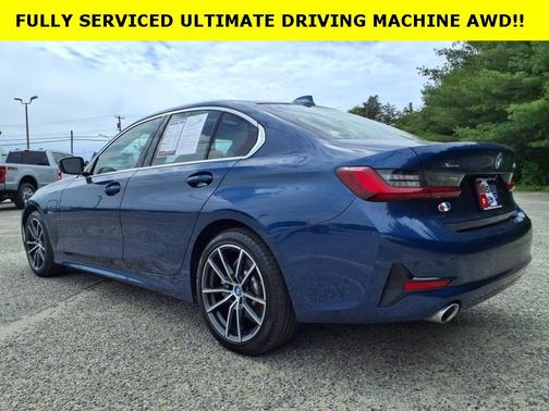 2022 BMW 330e xDrive