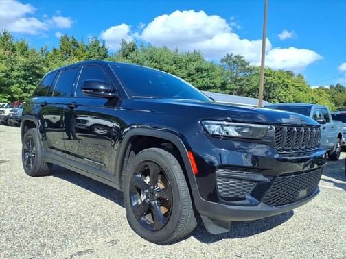2023 Jeep Grand Cherokee Altitude