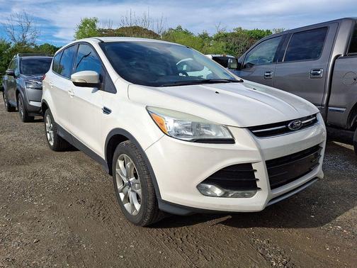 White 2013 Ford Escape SEL