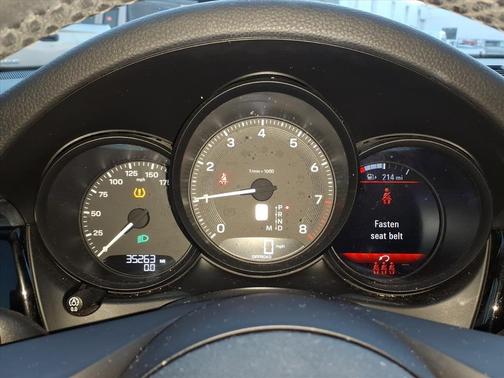 2023 Porsche Macan T