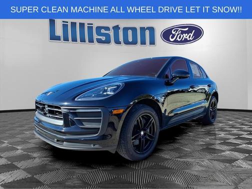 2023 Porsche Macan T