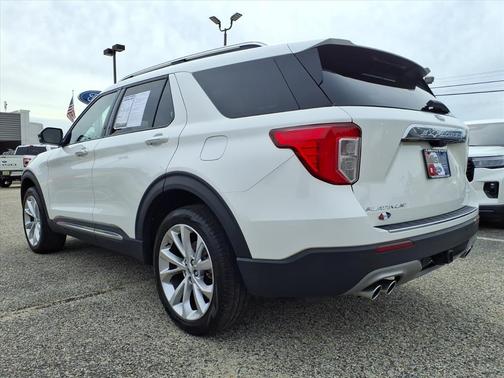 2022 Ford Explorer Platinum