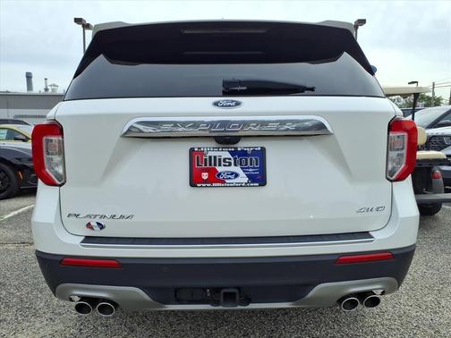 2022 Ford Explorer Platinum