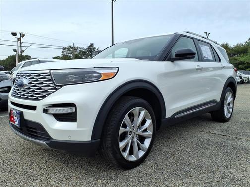 2022 Ford Explorer Platinum