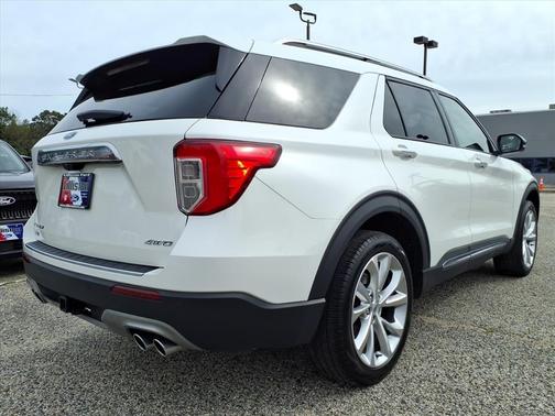 2022 Ford Explorer Platinum