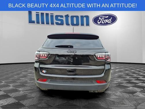 2022 Jeep Compass Altitude