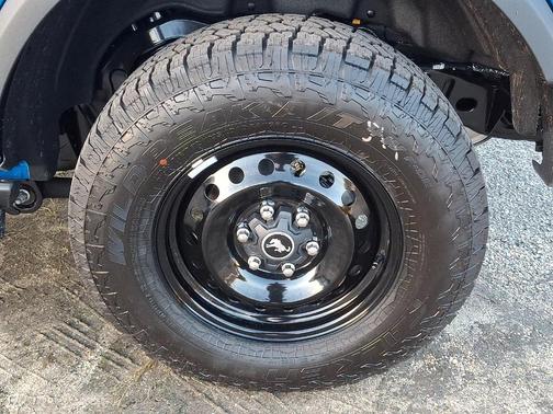 Velocity Blue Metallic 2026 Ford Bronco Big Bend