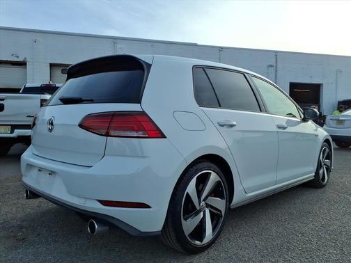 2020 Volkswagen Golf GTI 2.0T SE