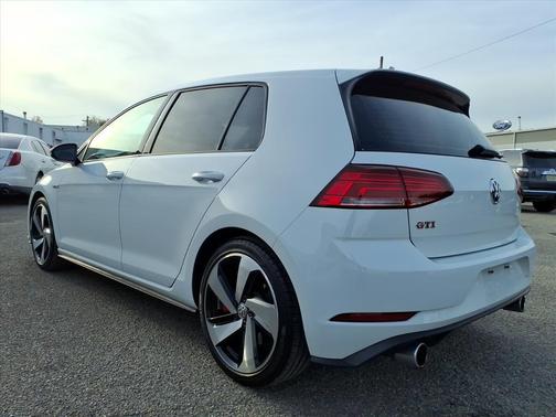 2020 Volkswagen Golf GTI 2.0T SE