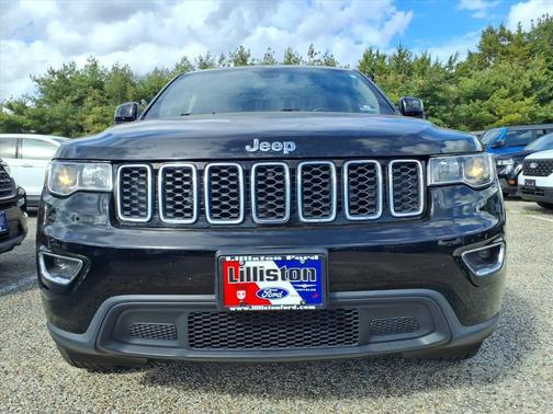 2019 Jeep Grand Cherokee Laredo E