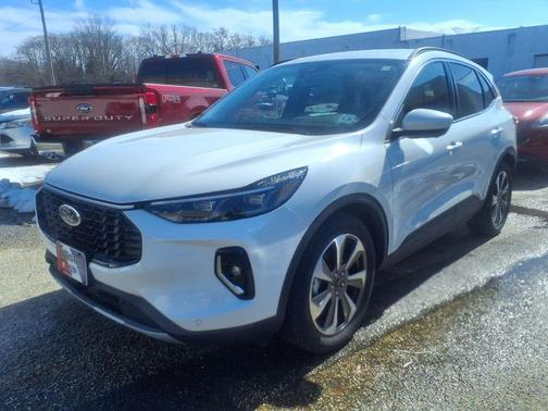 2023 Ford Escape Platinum