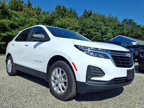2022 Chevrolet Equinox LS