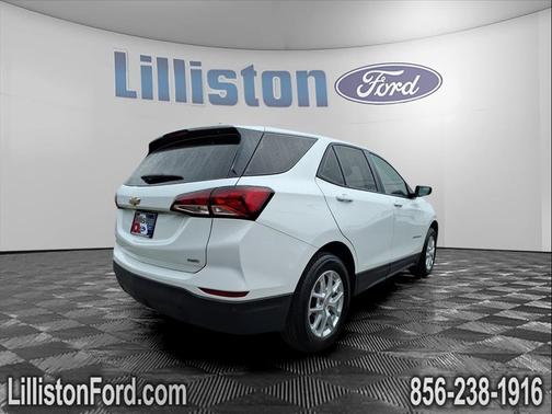 2022 Chevrolet Equinox LS