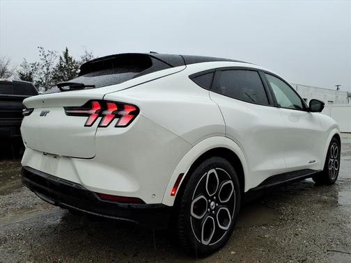 2022 Ford Mustang Mach-E GT