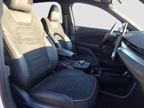 2022 Ford Mustang Mach-E GT