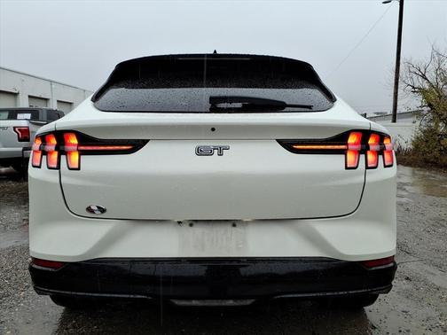 2022 Ford Mustang Mach-E GT