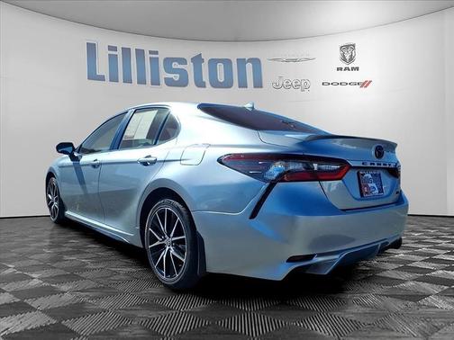 Celestial Silver Metallic 2023 Toyota Camry SE