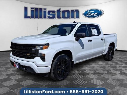Summit White 2023 Chevrolet Silverado 1500 Custom
