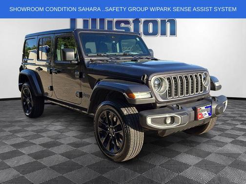 Granite Crystal Clearcoat Metallic 2025 Jeep Wrangler 4xe Sahara