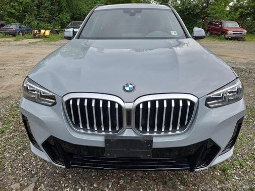 Brooklyn Gray Metallic 2024 BMW X3 xDrive30i