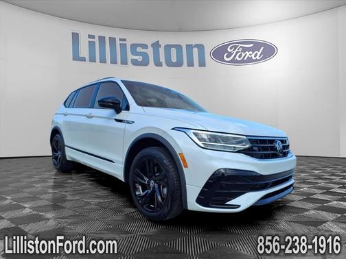 2023 Volkswagen Tiguan 2.0T SE R-Line Black