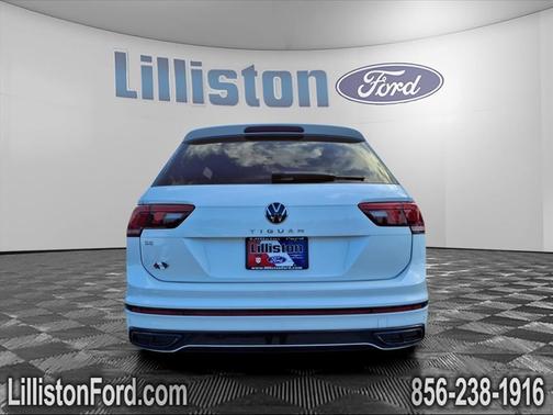 2023 Volkswagen Tiguan 2.0T SE R-Line Black