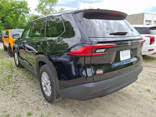 Midnight Black Metallic 2024 Toyota Grand Highlander XLE
