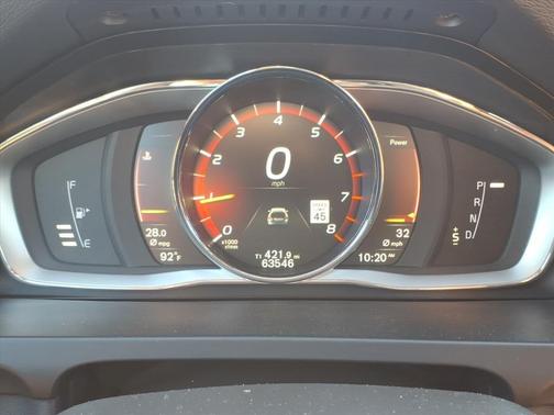 2017 Volvo V60 T5 Platinum