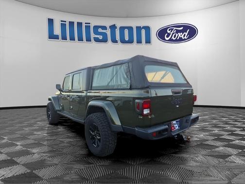 2022 Jeep Gladiator Sport